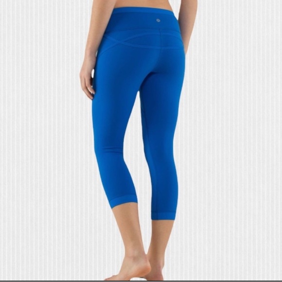 Lululemon Roll Out Crop Leggings Baroque Blue Size 4 - Picture 1 of 6
